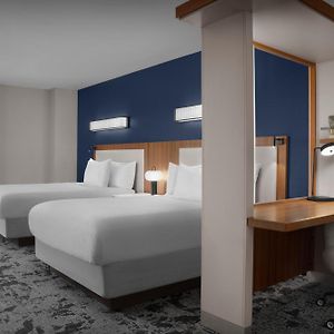 Studio Suite 2 Queen Beds Hearing Accessible